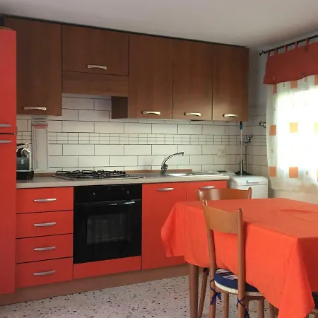 Holiday home Le Casette Nel Cortile *
