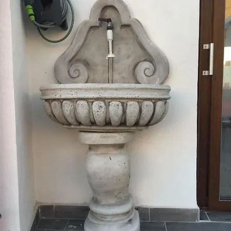 Le Casette Nel Cortile *