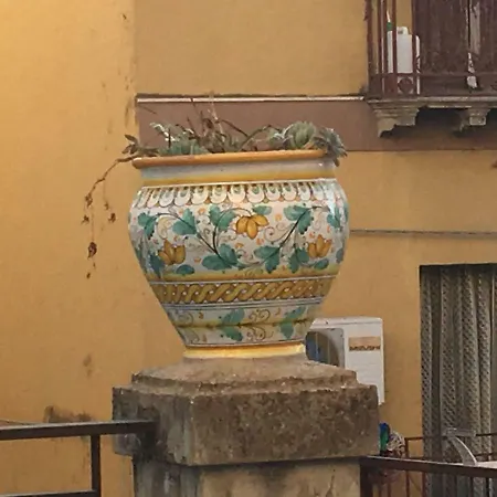 Semesterbostad Le Casette Nel Cortile Sciacca